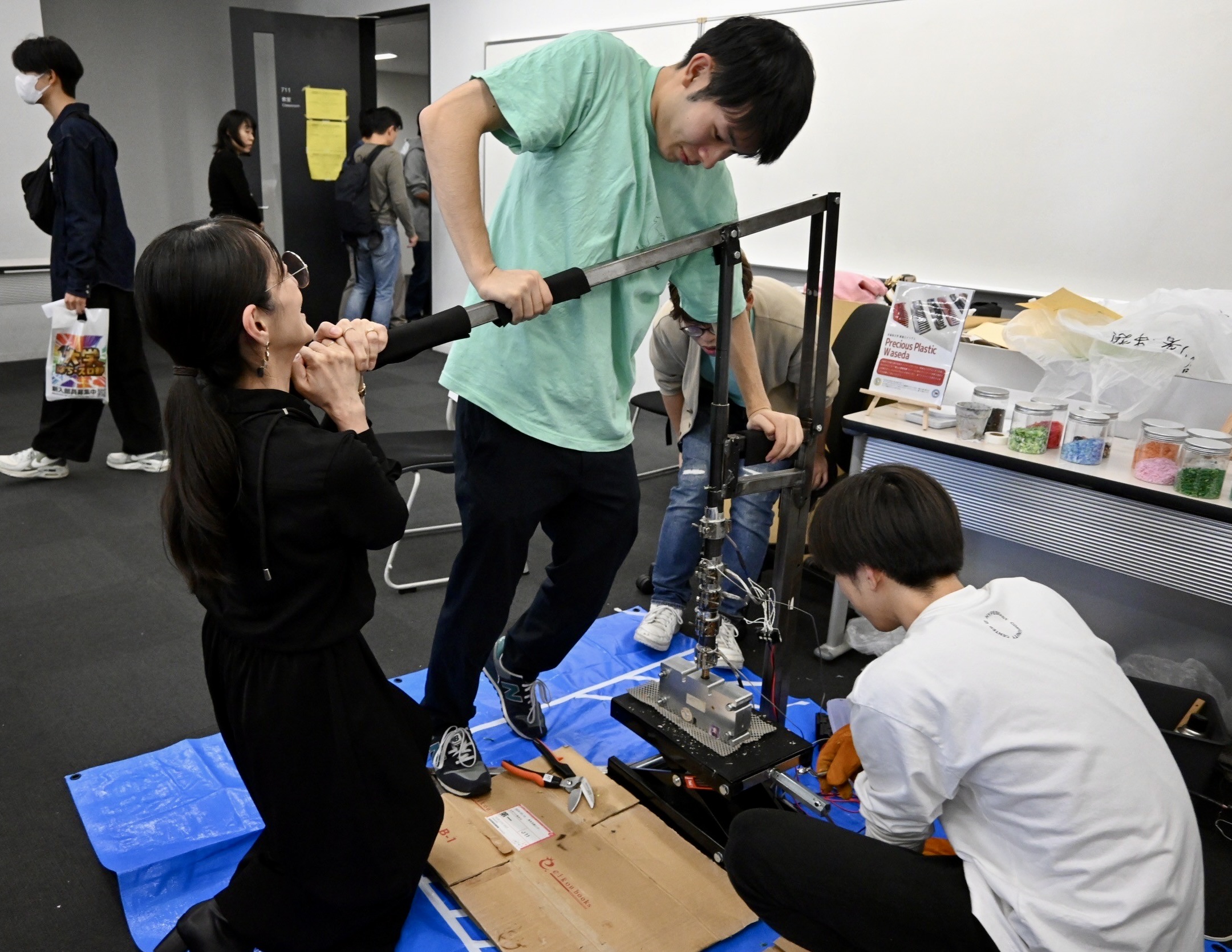 楽しく、学び、手を動かす。地産地消のプラスチックリサイクル